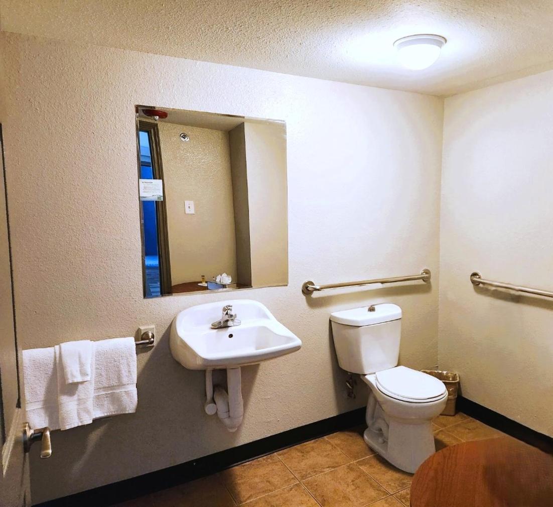 Days Inn By Wyndham Denver Downtown Εξωτερικό φωτογραφία
